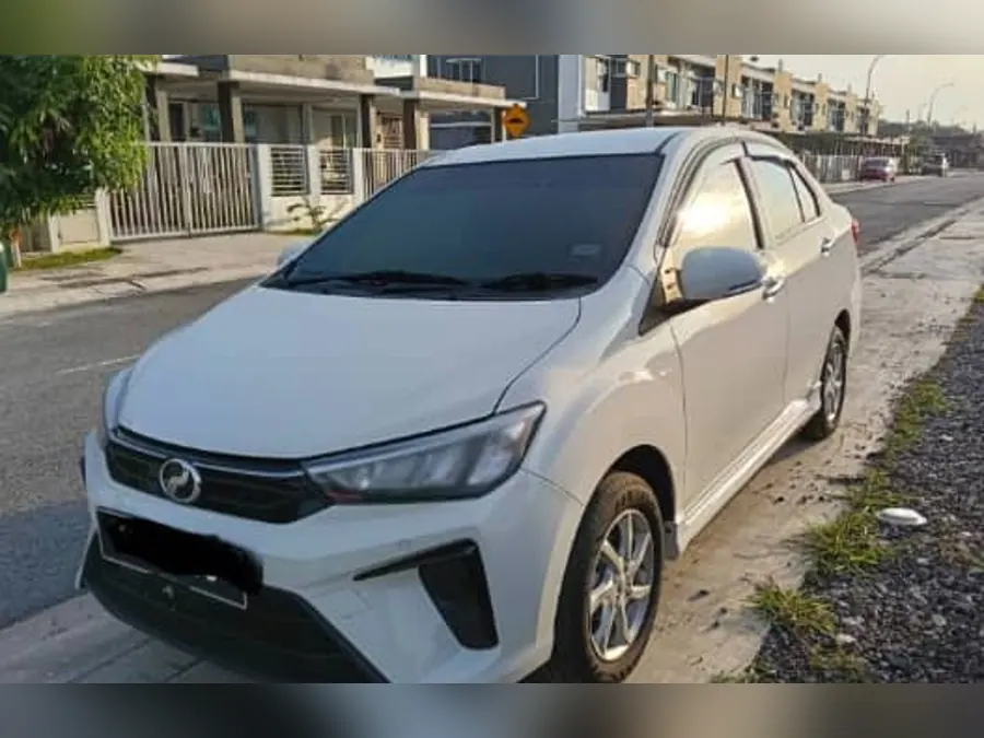 Perodua Bezza · White