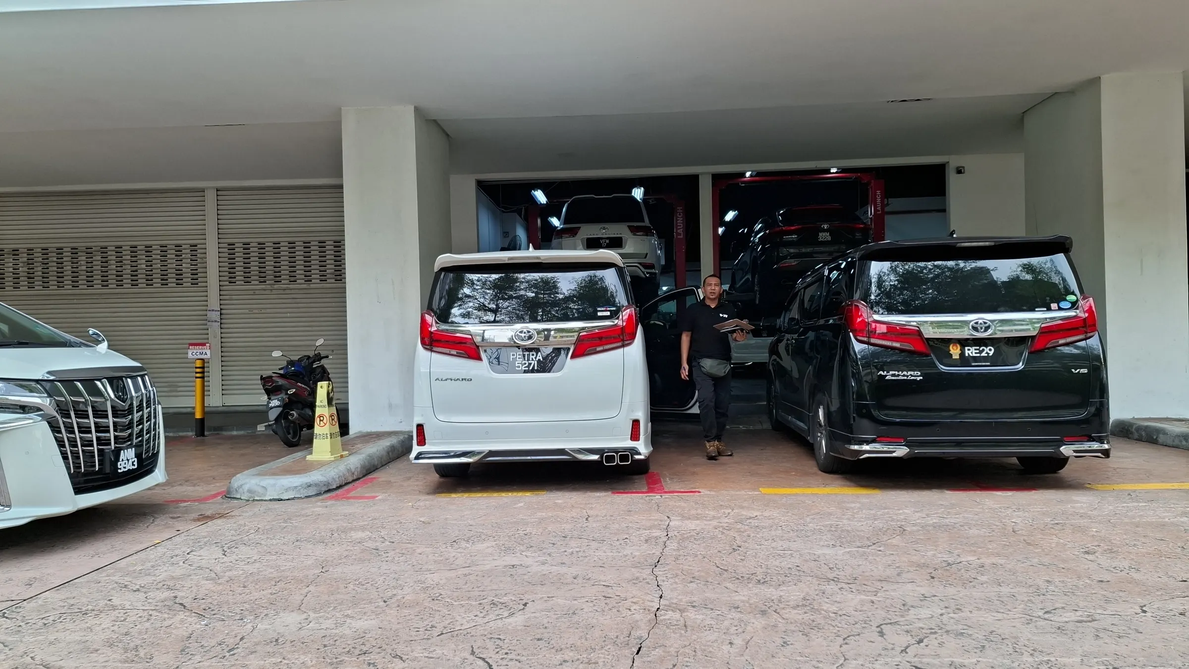 MPVs outside MRH Car Rental, Bandar Gamuda Cove